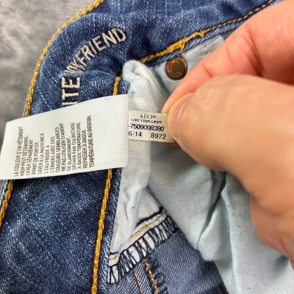 American Eagle Favorite Boyfriend Jeans Womens 12 Regular Mid Rise Wide Leg Blue - Picture 14 of 16